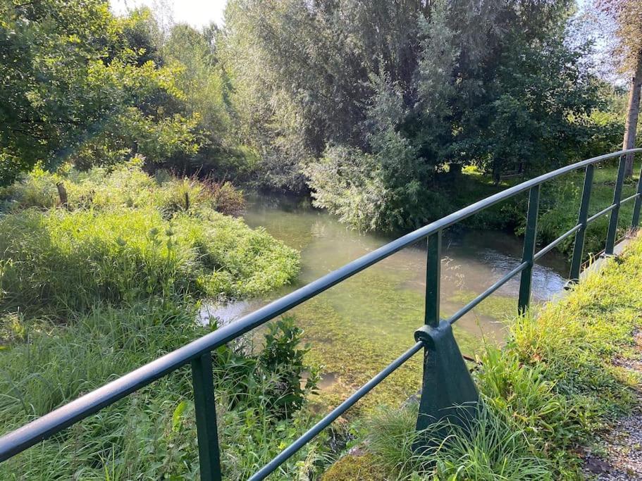 Gite De L'Ancienne Ecole Et Mairie Ligny-sur-Canche Exteriér fotografie